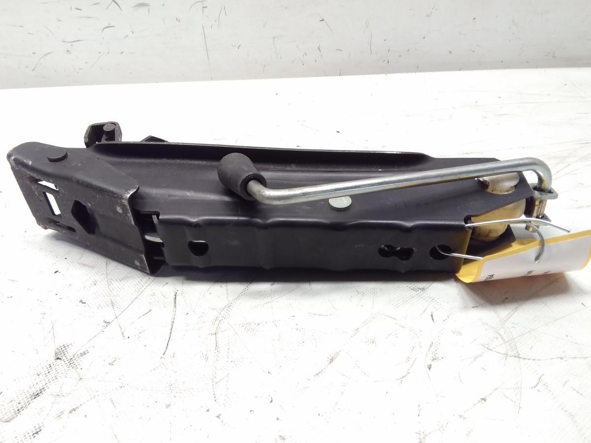 VW Golf 5 original Wagenheber 1K0011031J Bj.2006