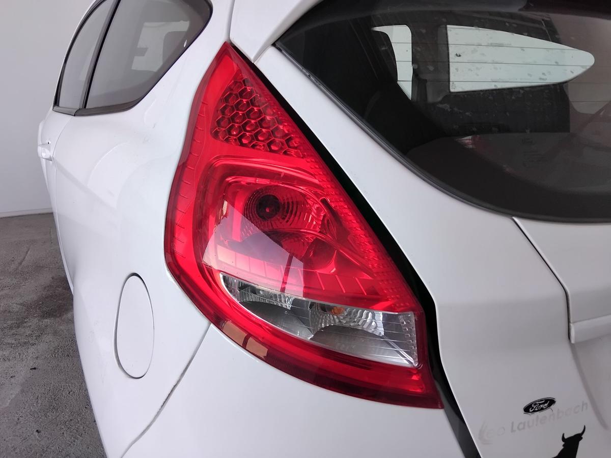 Ford Fiesta JA8 original Rückleuchte Schlussleuchte rechts BJ2009