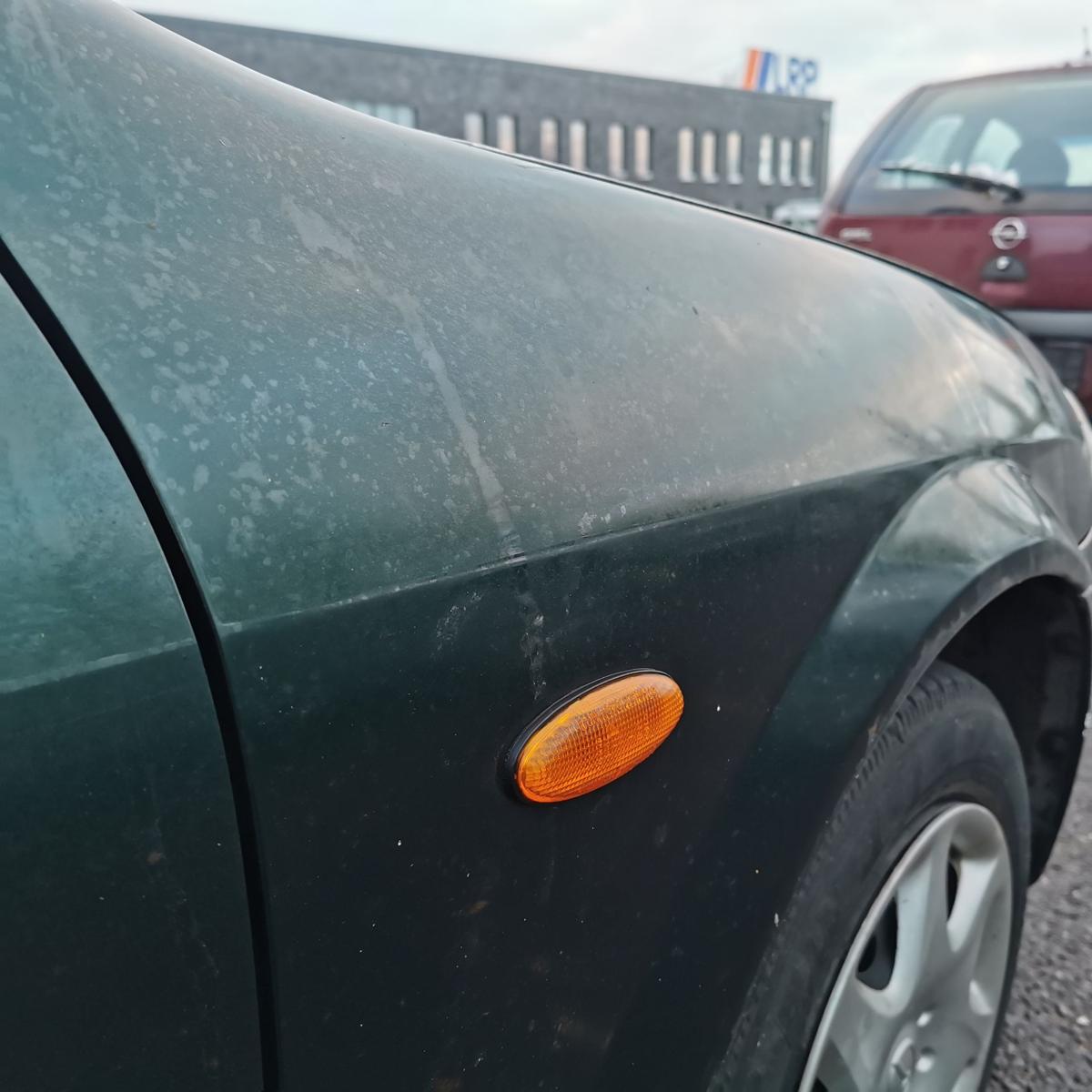 Mazda 323F BJ Kotflügel Fender vorn rechts 18J Grace Green Perl