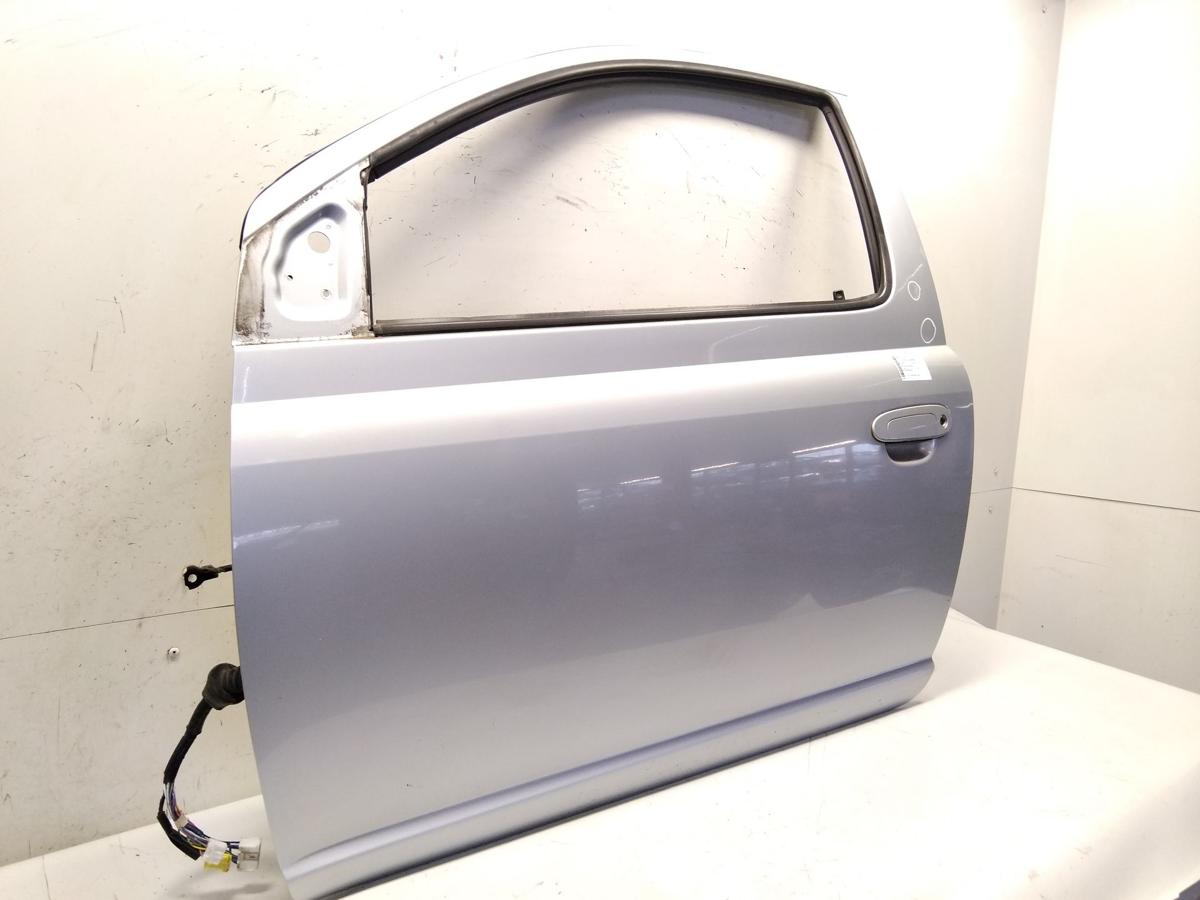 Toyota Yaris P1 T&uuml;r vorn links Fahrert&uuml;r 199 silvermetallic 3-t&uuml;rig BJ2002