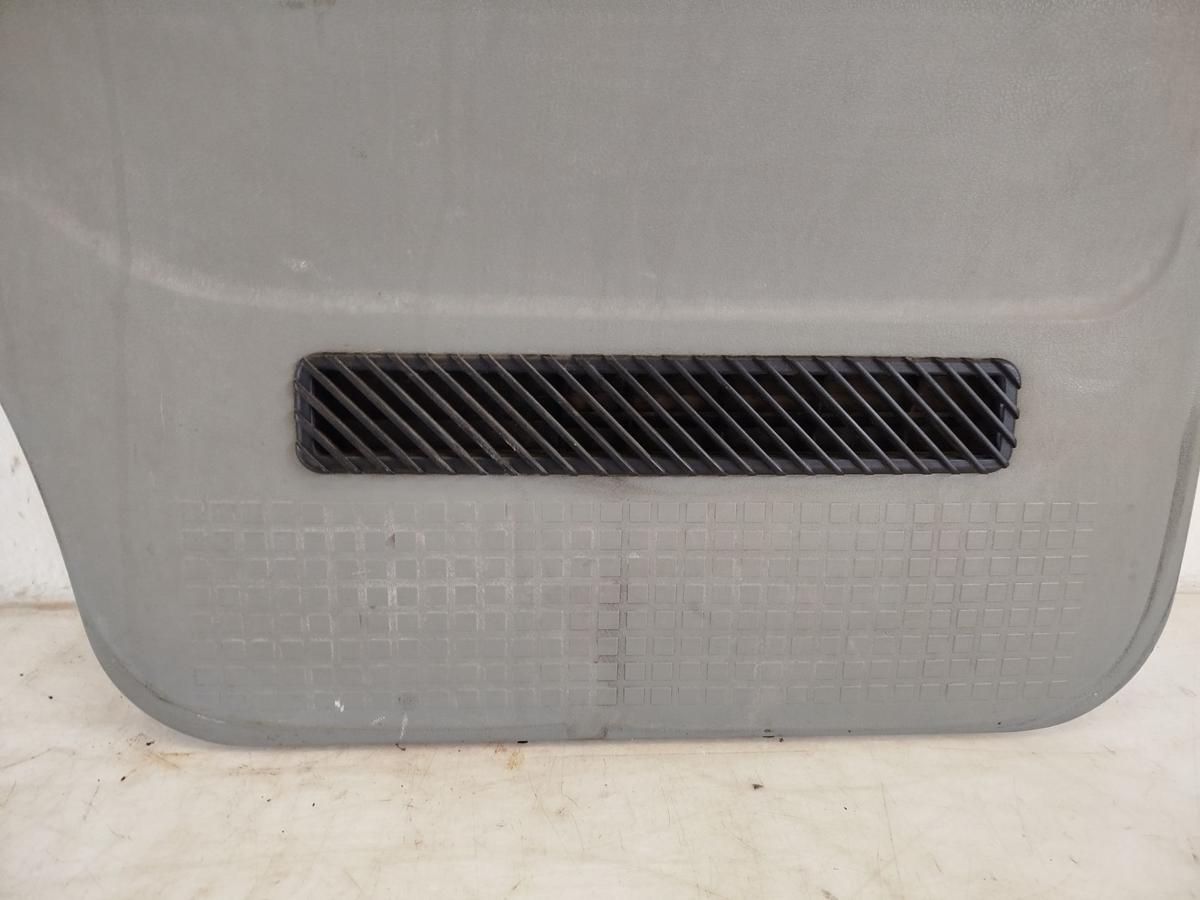 VW T4 70 7D T&uuml;rverkleidung T&uuml;rpappe Verkleidung T&uuml;r Innen rechts TEXT BILDER