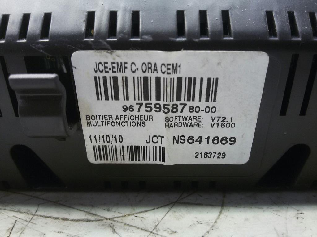 Citroen DS3 BJ2010 Anzeige Display Armaturenbrett 9675958780