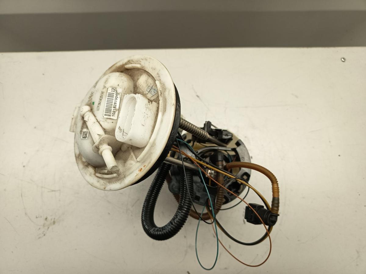 VW Passat 3C original Kraftstoffpumpe 1.6 75kW Benzin Bj 2006