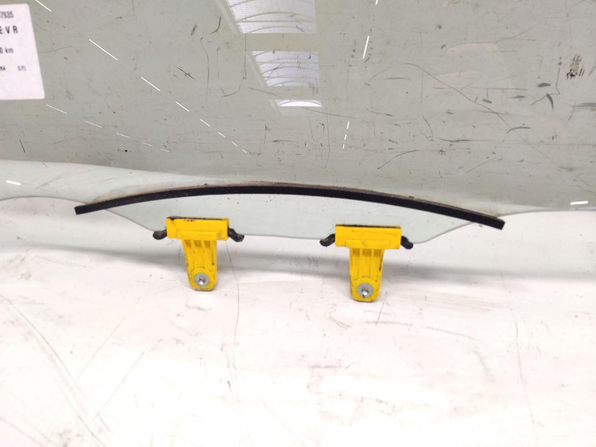 Suzuki Vitara LY original T&uuml;rscheibe vorn rechts gr&uuml;ncolor BJ2017