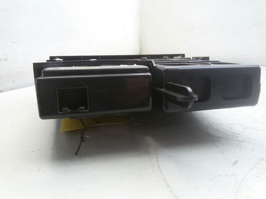 VW Tiguan 5N2 Media-Interface 5N0035342G mit Gehäuse 5N0035344F original BJ2013