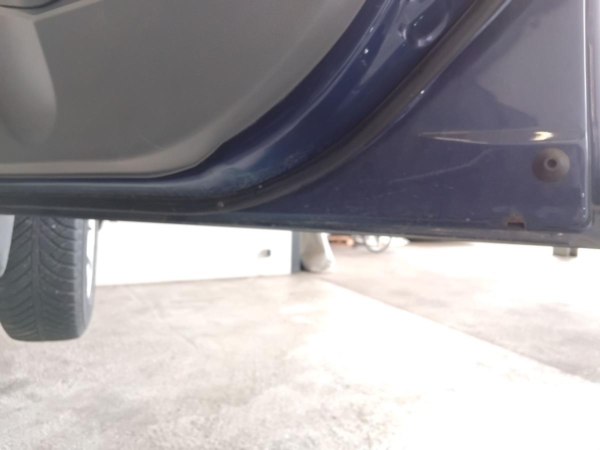 Kia Carens II T&uuml;r vorn rechts Beifahrert&uuml;r 1C Imperial Blue Metallic