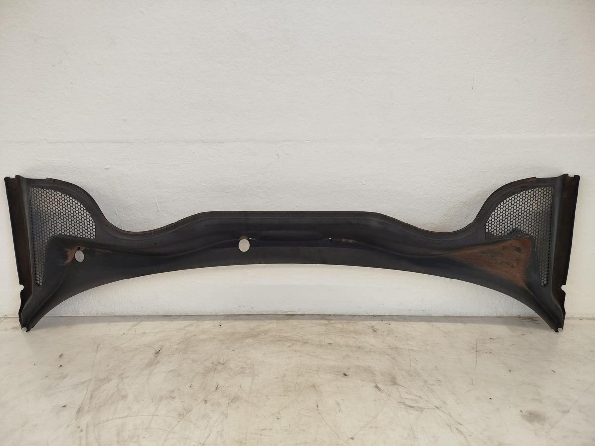 Audi A1 8X Sportback Windlauf Frontscheibe Abdeckung Wischer OEM
