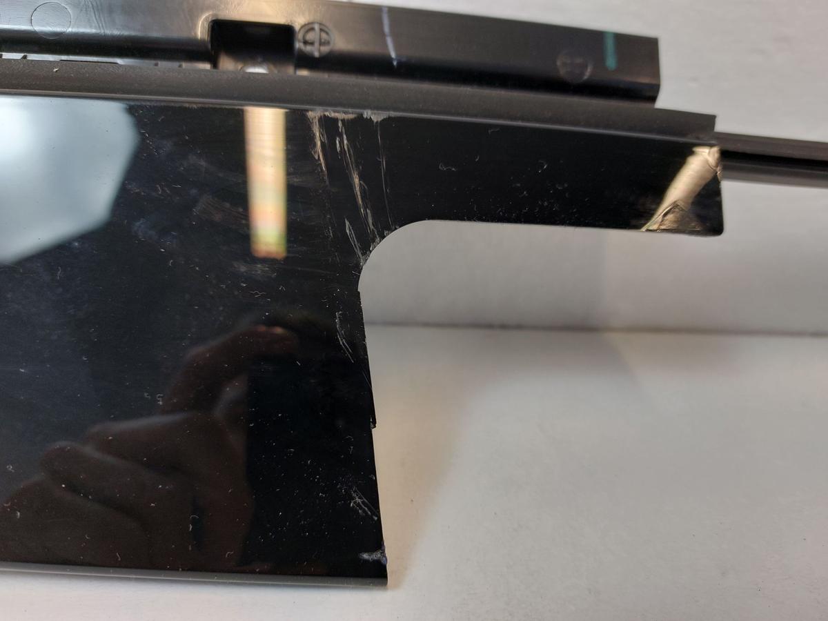 NIO EL6 Elektro SUV Zierleiste B-S&auml;ule T&uuml;r hinten links Blende Verkleidung