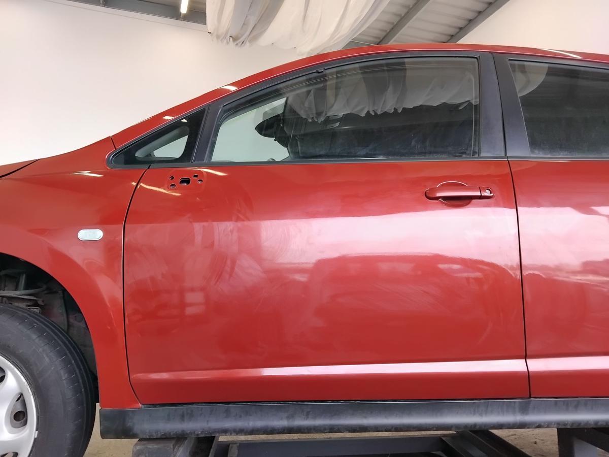 Nissan Tiida C11 T&uuml;r vorn links Fahrert&uuml;r BJ2009 NAC New Red Metallic 5-t&uuml;rig