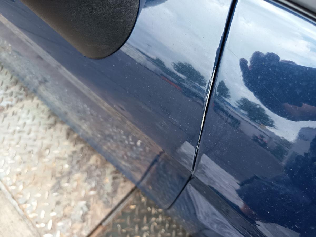 Ford Fiesta Mk7 original T&uuml;r rechts Beifahrer Blazer blau Rohbau Bj 2013