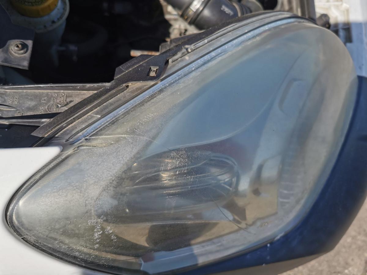Peugeot Bipper A Scheinwerfer Hauptscheinwerfer Frontscheinwerfer vorn rechts
