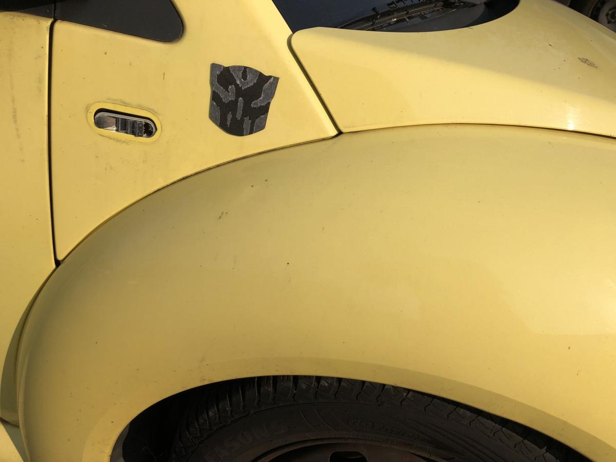 VW New Beetle 9C Kotflügel Fender vorn rechts Seitenteil LD1B Yellow Plastik