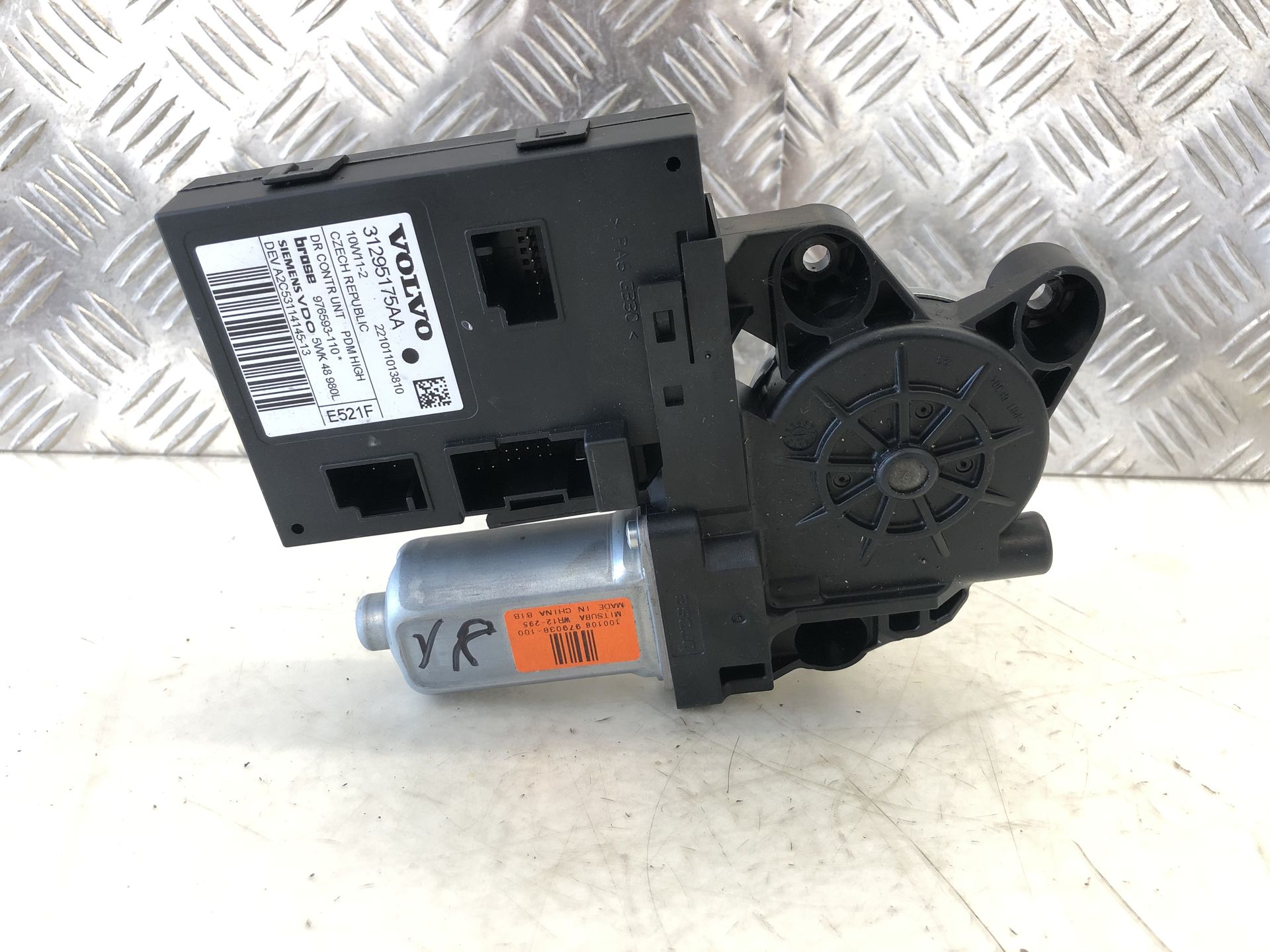 Volvo V50 Fensterhebermotor vorn rechts Hebermotor