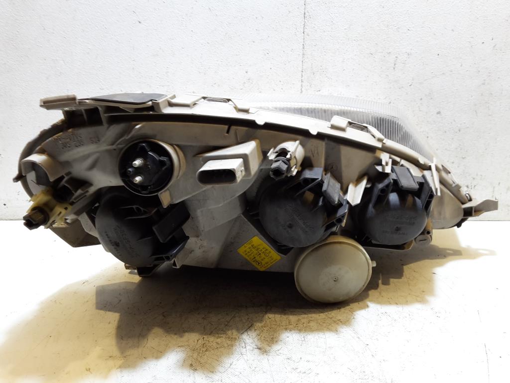 Mercedes Vaneo 414 BJ 2003 Scheinwerfer vorn links Lampe A4148200061
