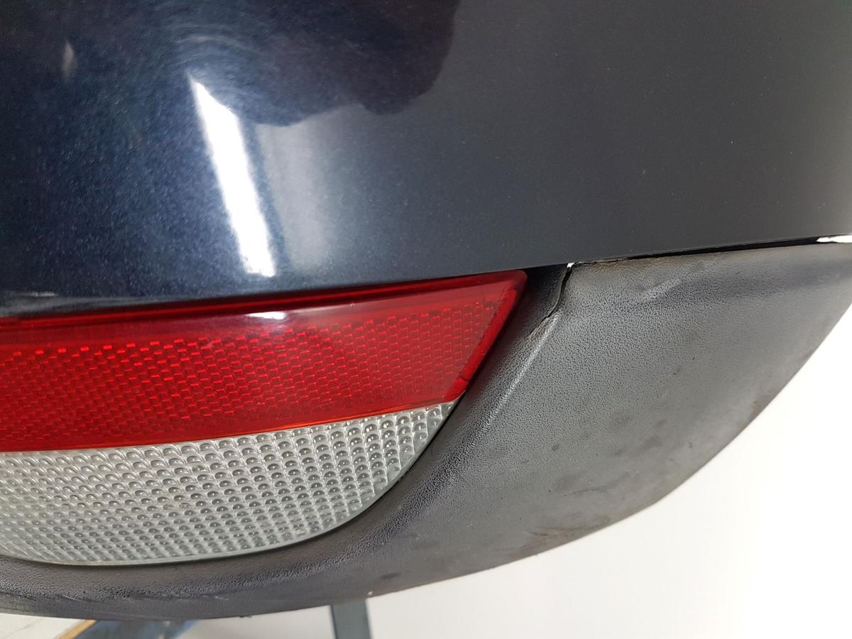 Ford Focus Stoßstange Stoßfänger hinten in Graphit Grau Met Bj01 Modell bis 01