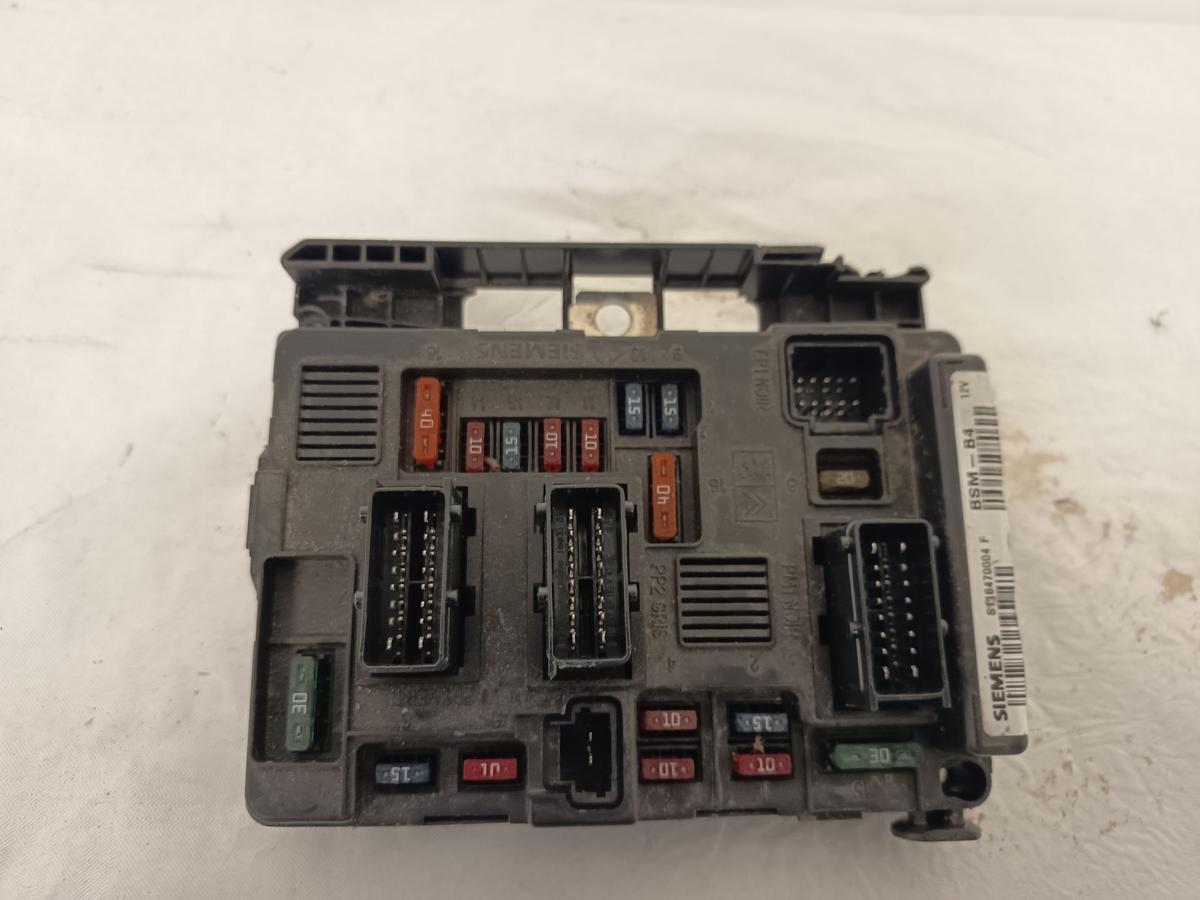 Citroen C3 Pluriel Bj 2004 original Steuergerät Sicherungskasten BSM 1,4L 54KW