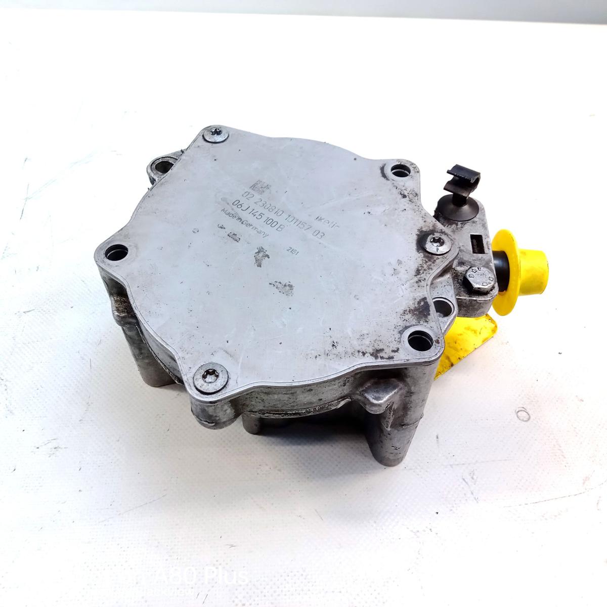 Audi A3 8P original Vakuumpumpe Unterdruckpumpe 06J145100B 1.8TFSI Bj.2010