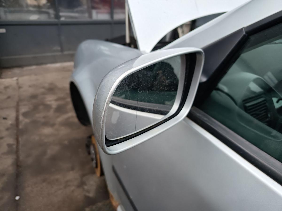 VW Golf IV original Au&szlig;enspiegel links elektrisch LA7W Reflexsilber Bj 2002