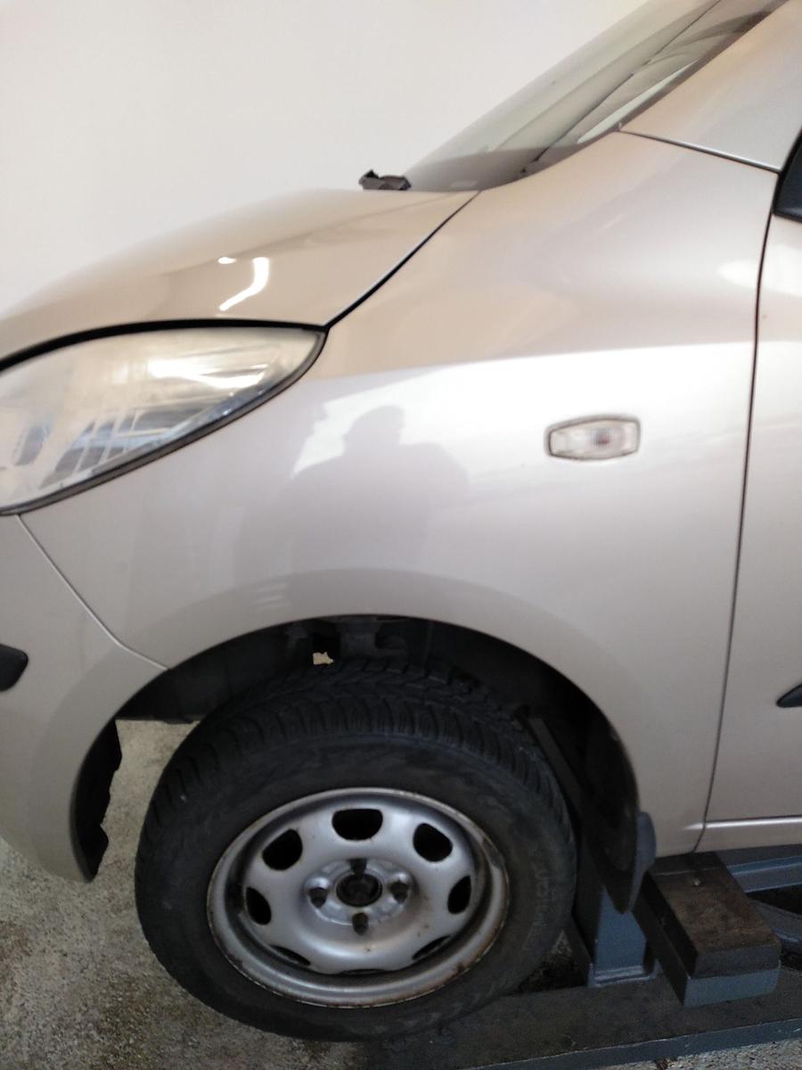 Hyundai i10 PA original Kotflügel vorn links beigemet. QZ Bj.2009