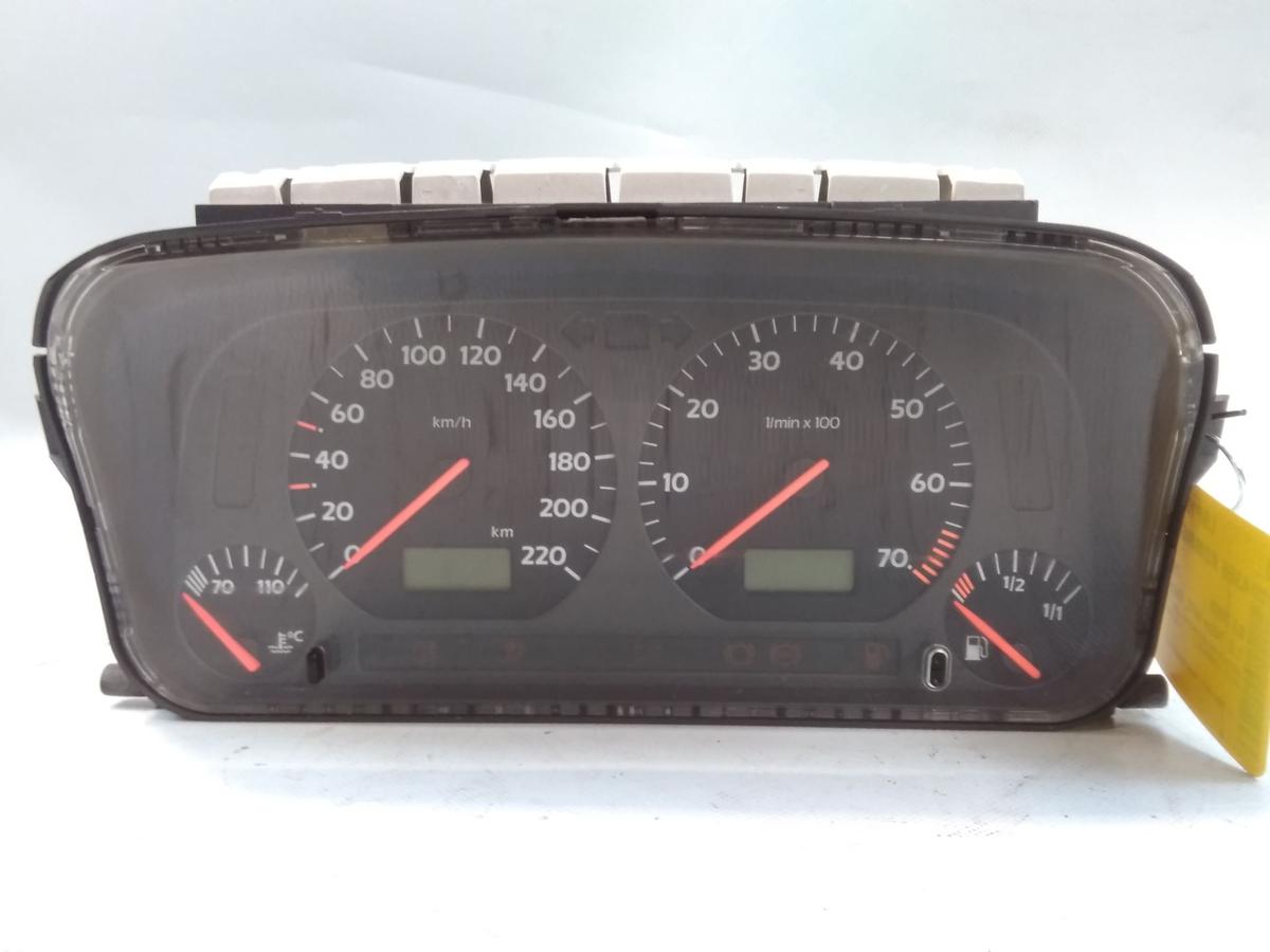 VW Golf 3 Cabrio Facelift original Kombiinstrument Tacho Armatur 1.6 74kw Bj2000