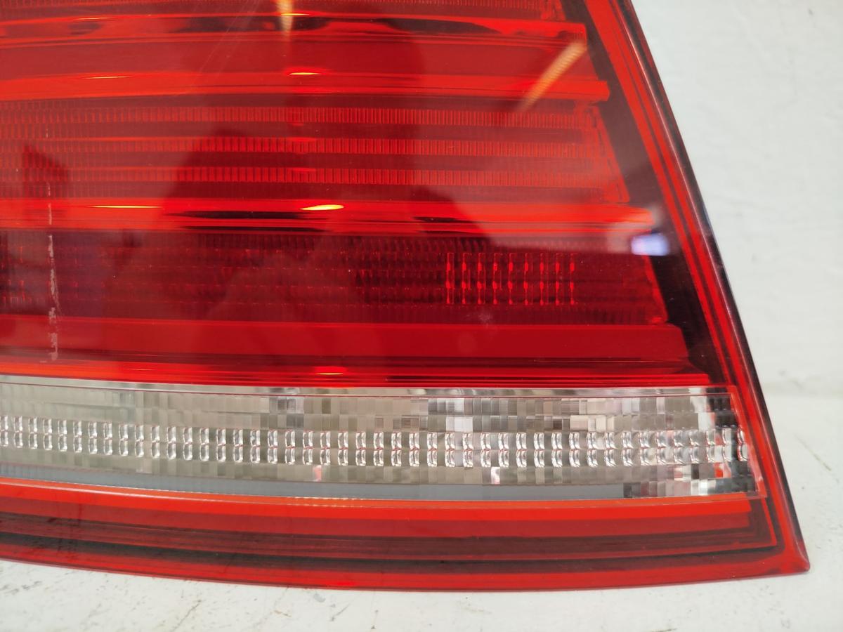VW Passat 3G B8 Limo Rückleuchte links Rücklicht Außenteil mit LED Heckleuchte
