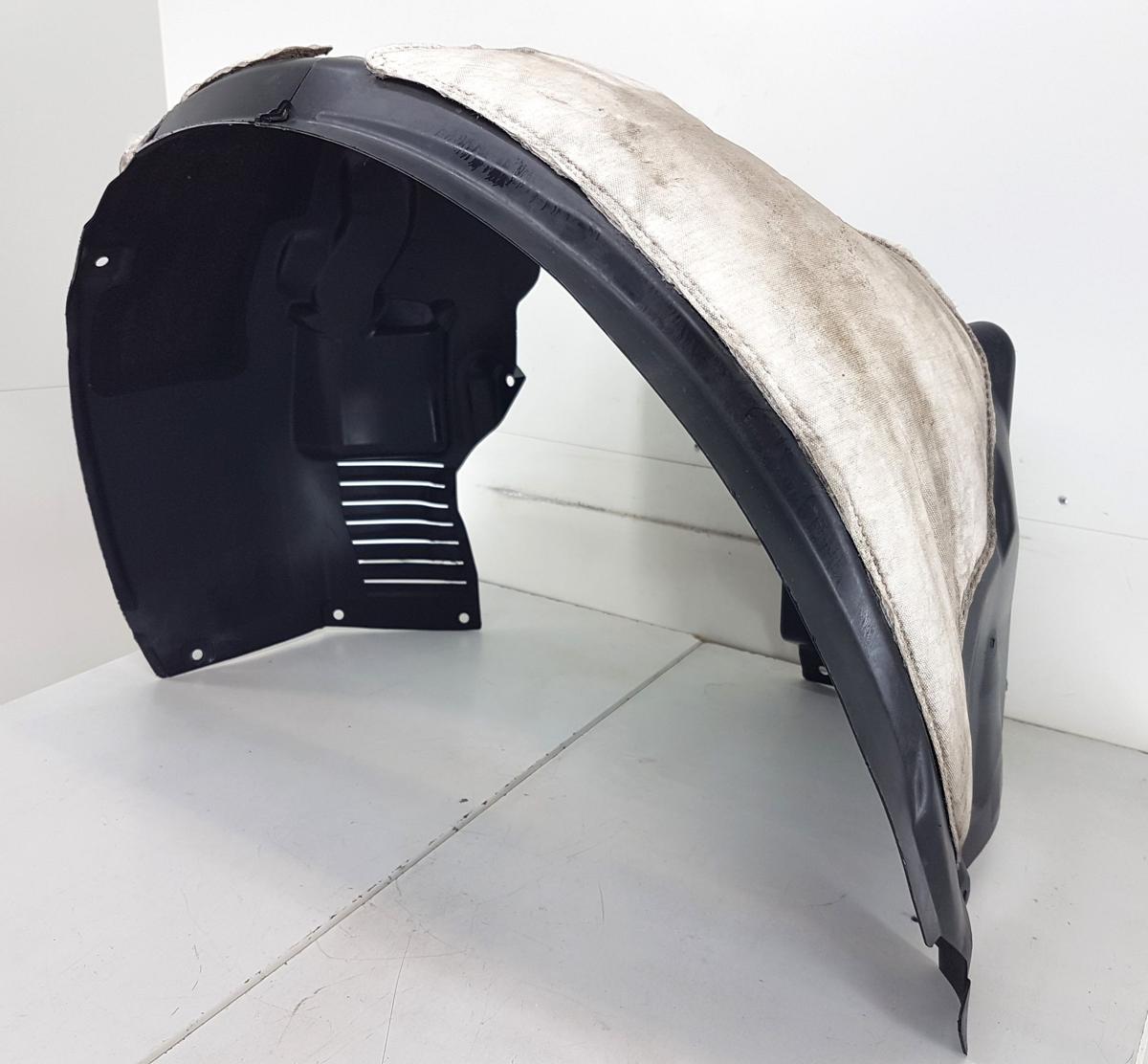 Tesla Model X Radhausschale vorn links Bj2022 1585128-00-C