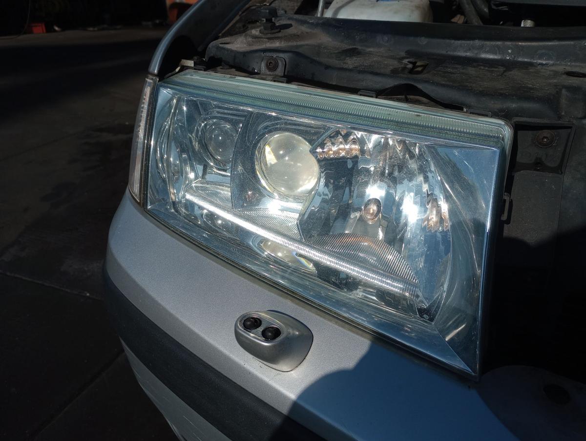 Skoda Octavia 1U orig Scheinwerfer rechts Xenon Steuergerät Bj 2003