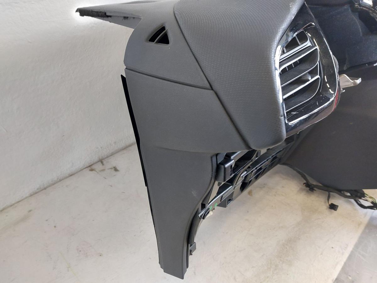 Citroen DS3 Sport Chic Armaturenbrett Armaturentafel Cockpit im Rohbau