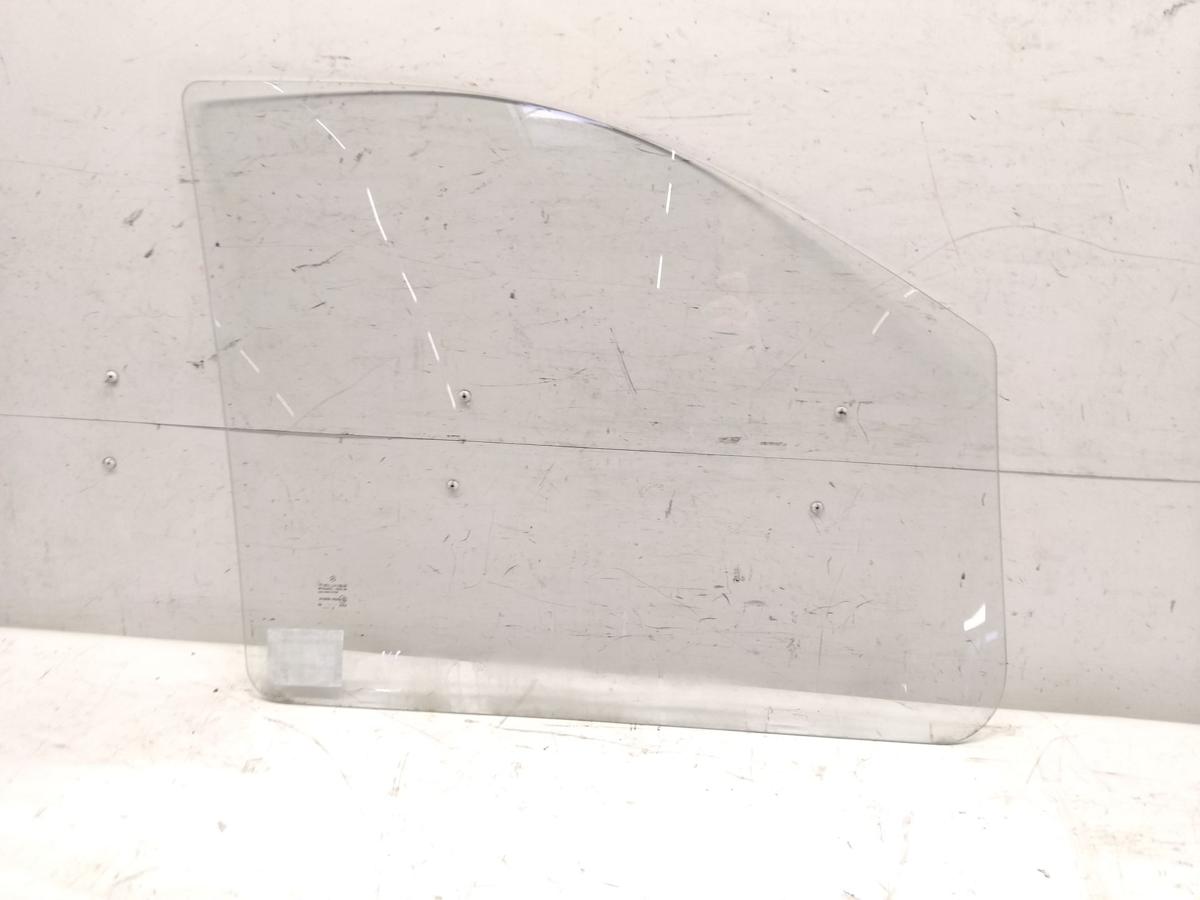 Mercedes Benz Vito 639 T&uuml;rscheibe vorn links Klarglas Bj.2004