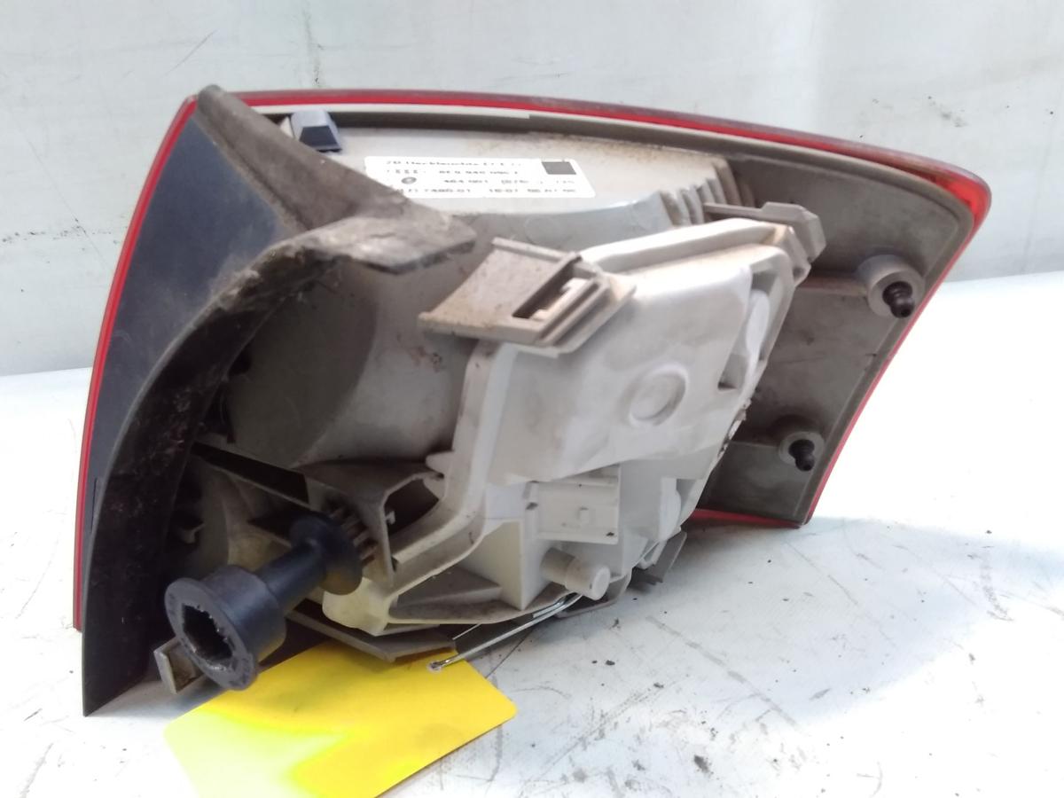 Audi A4 8E B7 original Rückleuchte Schlussleuchte links außen Avant BJ2005