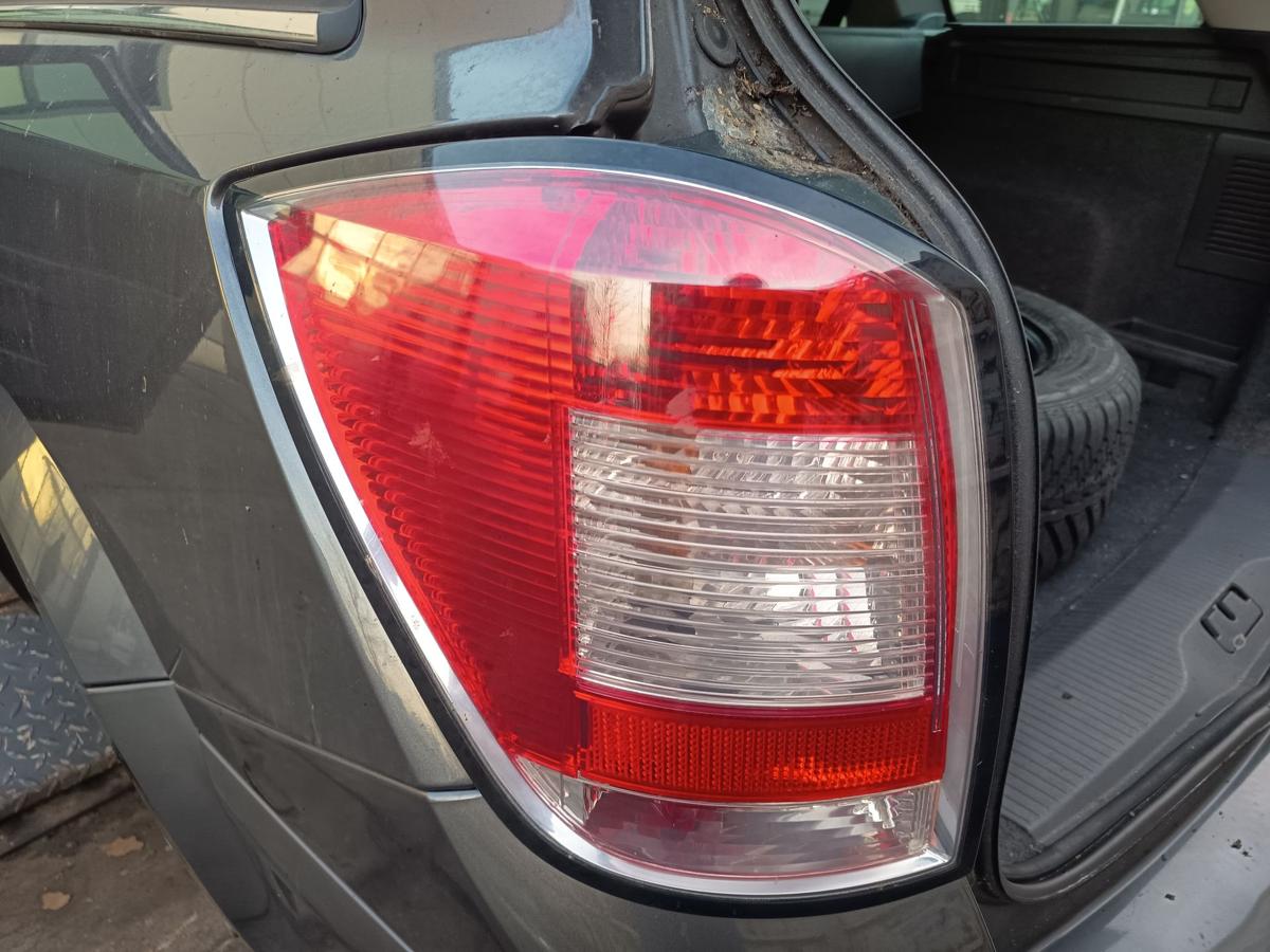 Opel Astra H Caravan original R&uuml;ckleuchte links Heck/Schluss/Licht Bj 2010