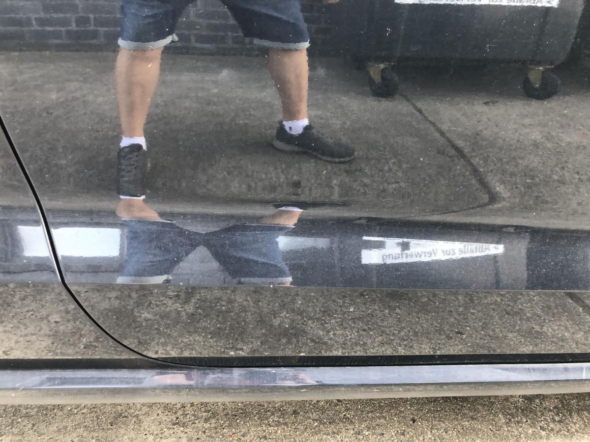VW Polo 6R Tür vorn rechts Beifahrertür nur für 3 türer LC9X Deep Black Perl