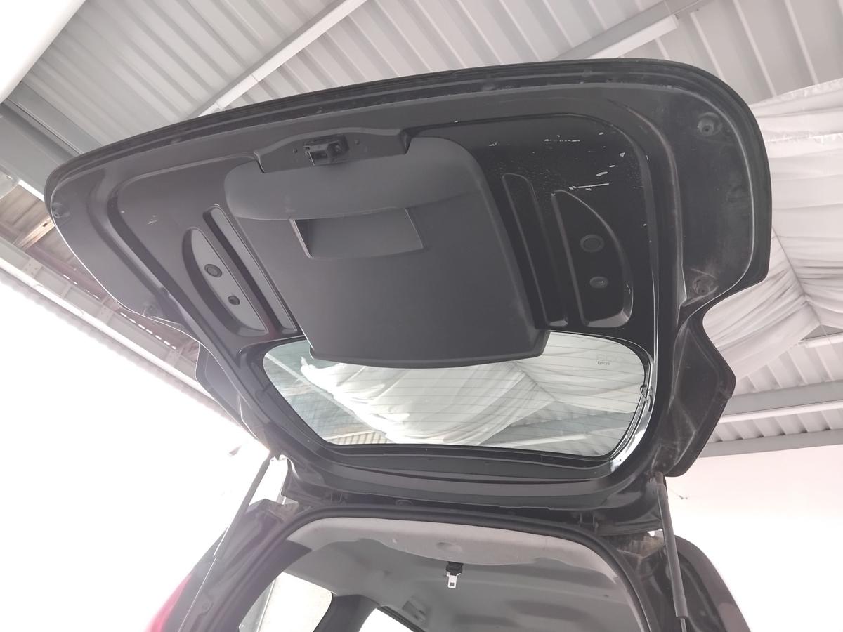 Dacia Lodgy Heckklappe NV676 Perlmuttschwarz inkl. Heckscheibe BJ2012