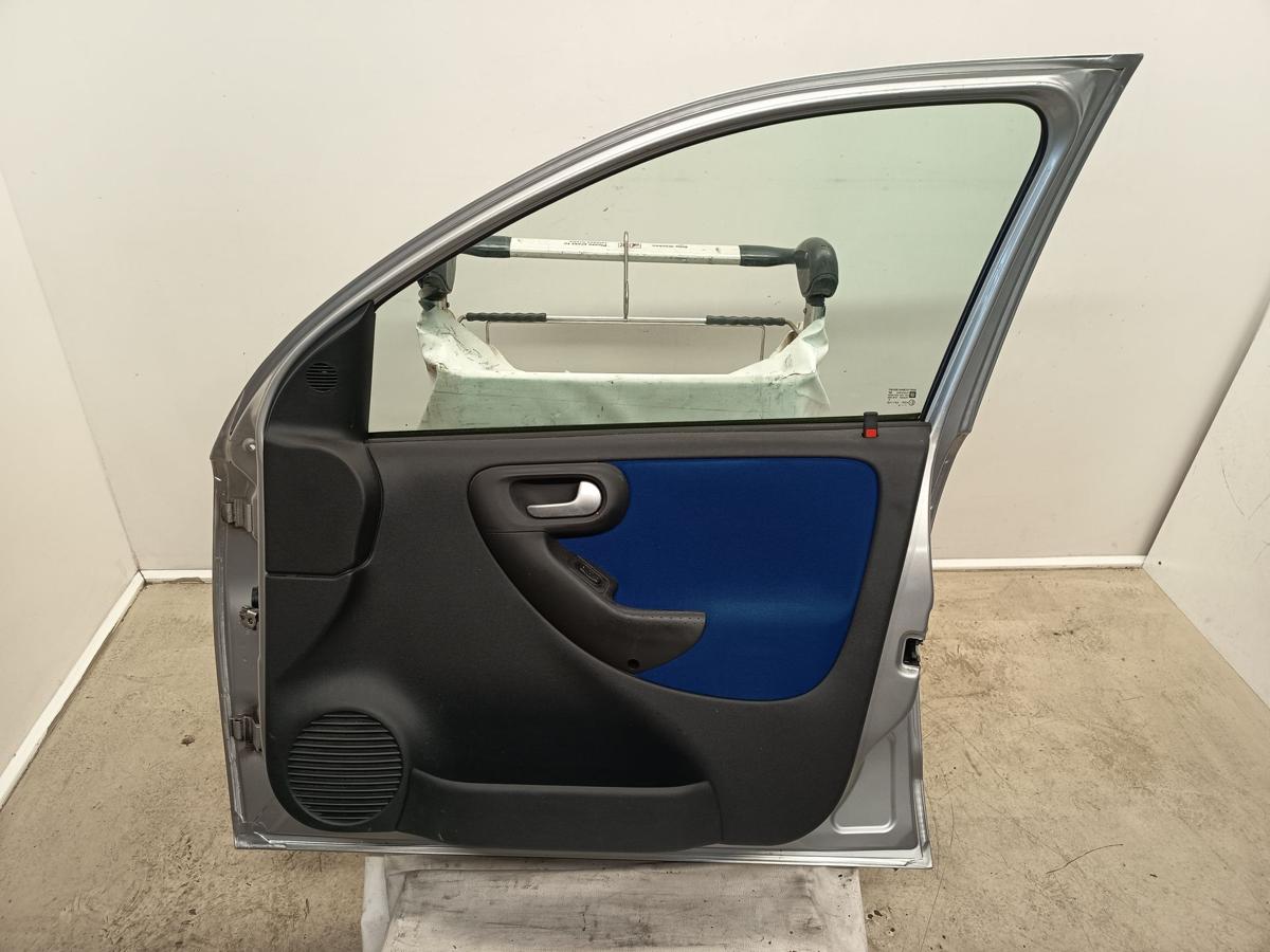 Opel Corsa C original Tür vorn rechts Beifahrer Z157 Starsilber III Bj 2006