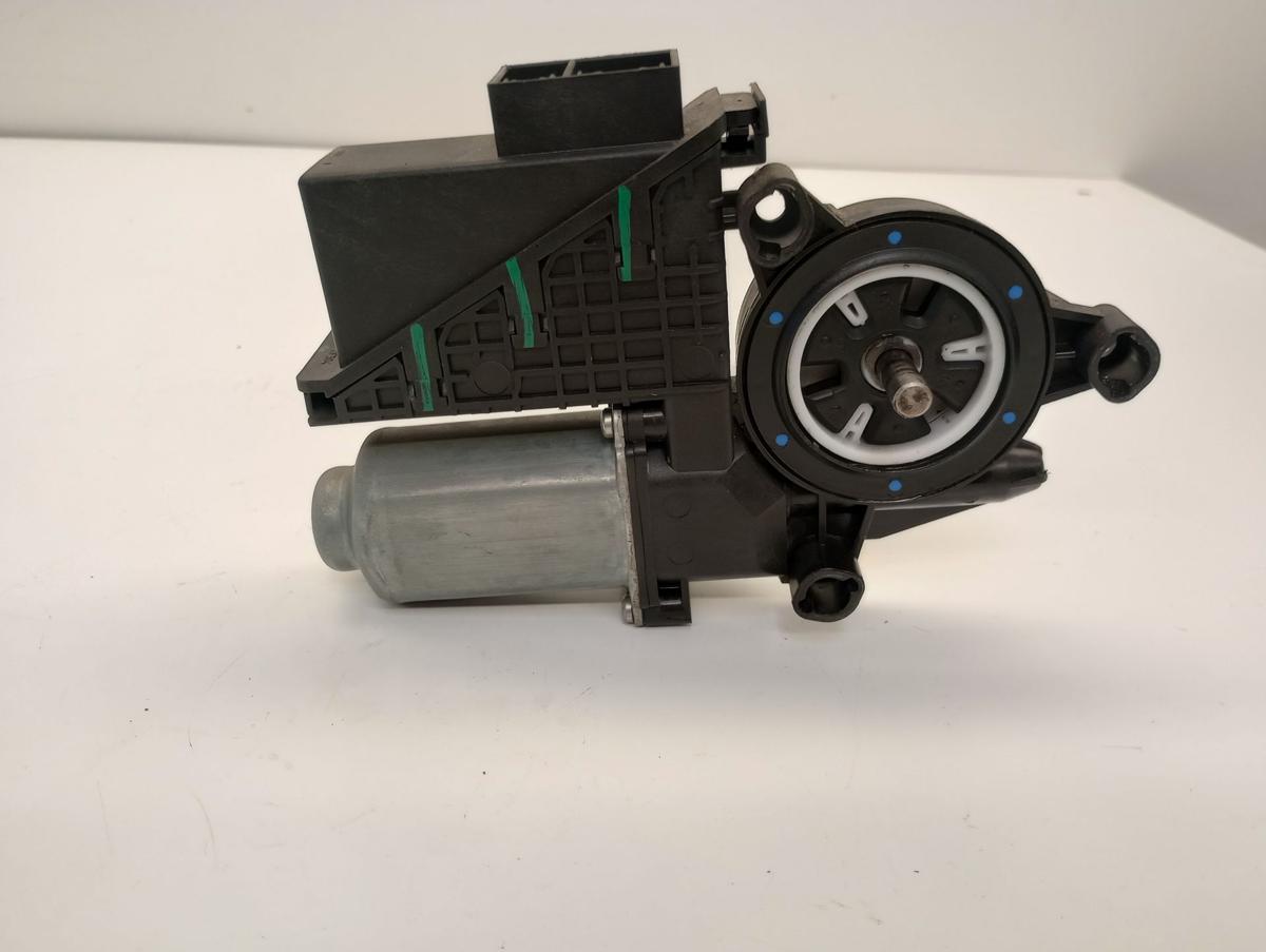 VW Polo 9N3 orig Motor Fensterheber links Türsteuergerät Bj 2005