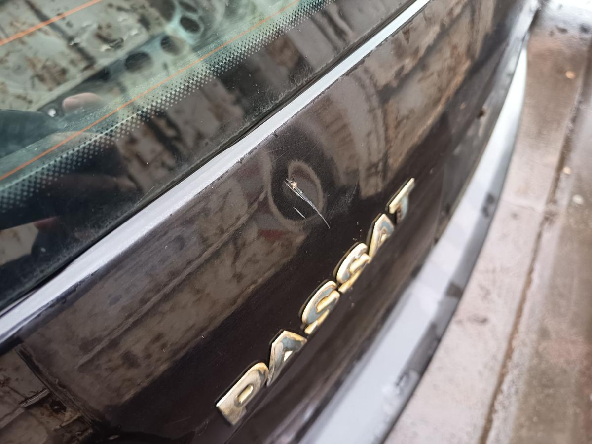 VW Passat 3BG original Heckklappe mit Scheibe C9Z Black Magic Bj 2003