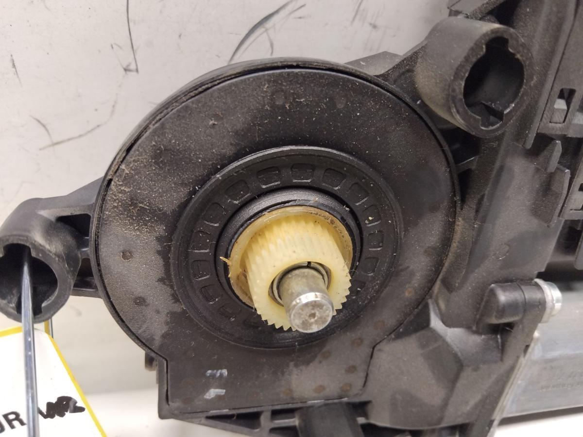 Seat Exeo ST 3R original Fensterhebermotor vorn rechts ohne Hebermechanik BJ2011