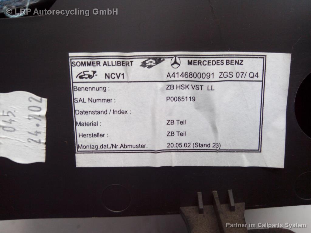 Mercedes Vaneo 414 BJ2002 Handschuhfach A4146800091