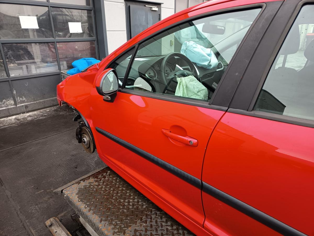 Peugeot 207 original T&uuml;r vorn links Fahrer 5t&uuml;rer KKN Nevadarot Bj 2010