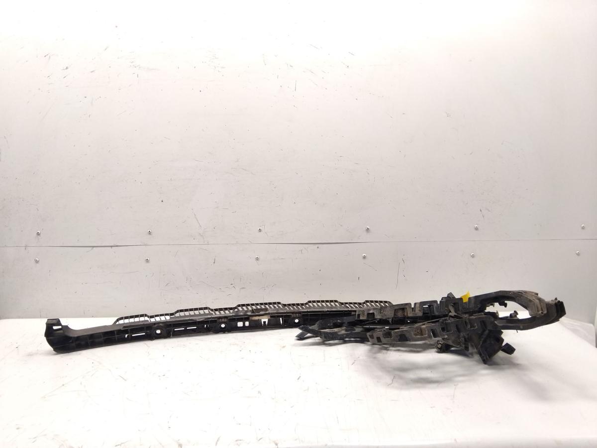 VW Golf VII Variant original Satz Halter F&uuml;hrungen Stossf&auml;nger hinten BJ2014
