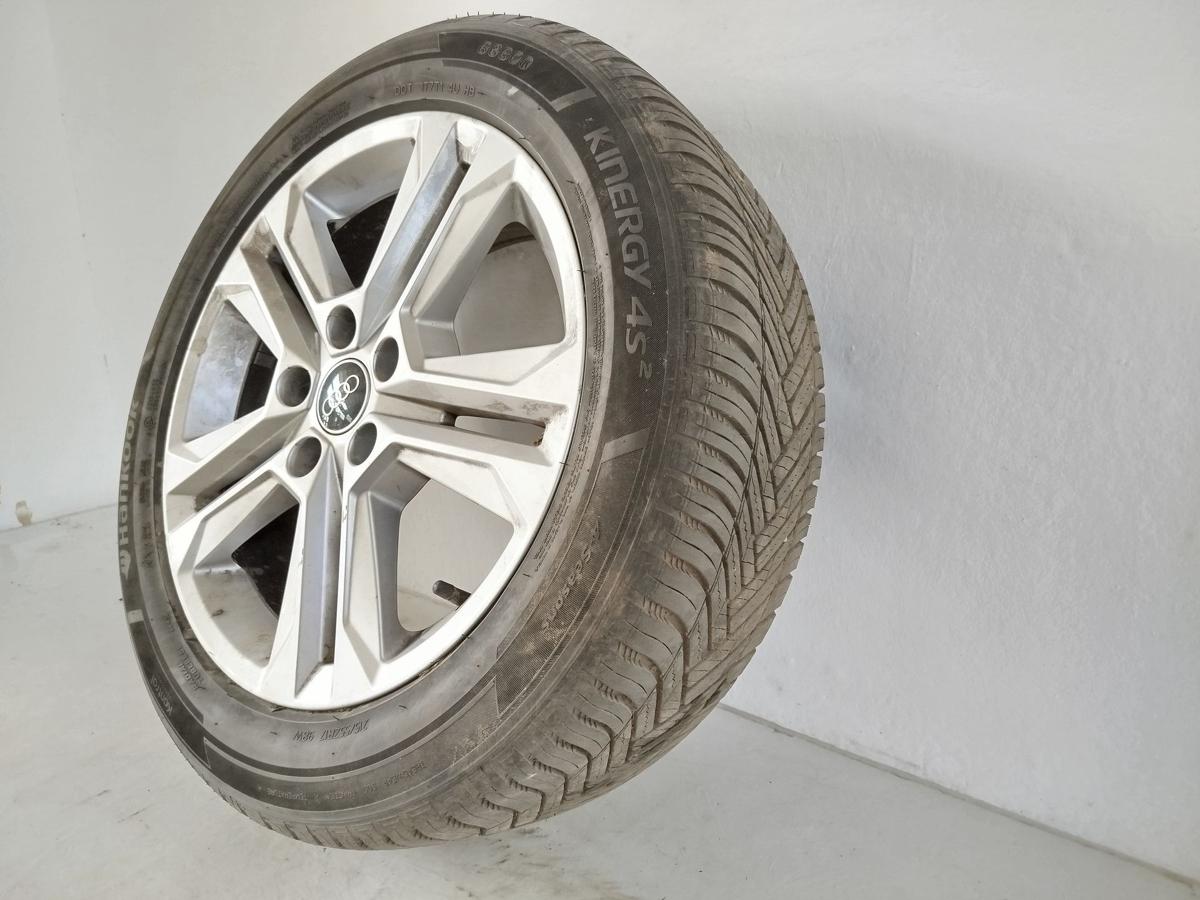 Audi Q2 Typ AG Komplettrad mit Alufelge 7x17 ET45 Allwetter Hankook 215 55 17