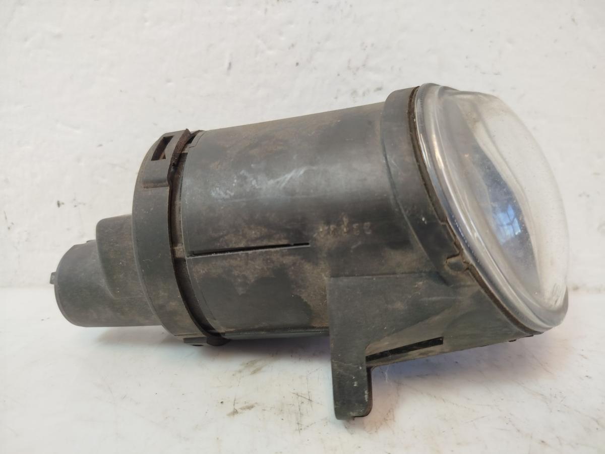 VW Passat 3BG B5 Nebelscheinwerfer Nebelleuchte vorn links Leuchte Nebel