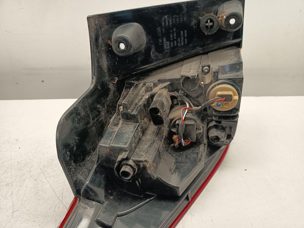 Opel Crossland X original R&uuml;ckleuchte au&szlig;en rechts vor Facelift Bj 2018