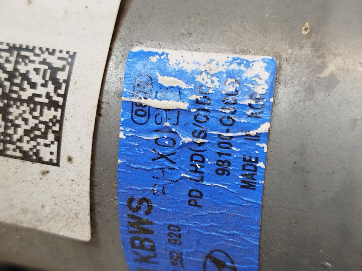 Hyundai i30 PD Mild Hybrid Wischermotor vorn mit Wischergest&auml;nge OEM