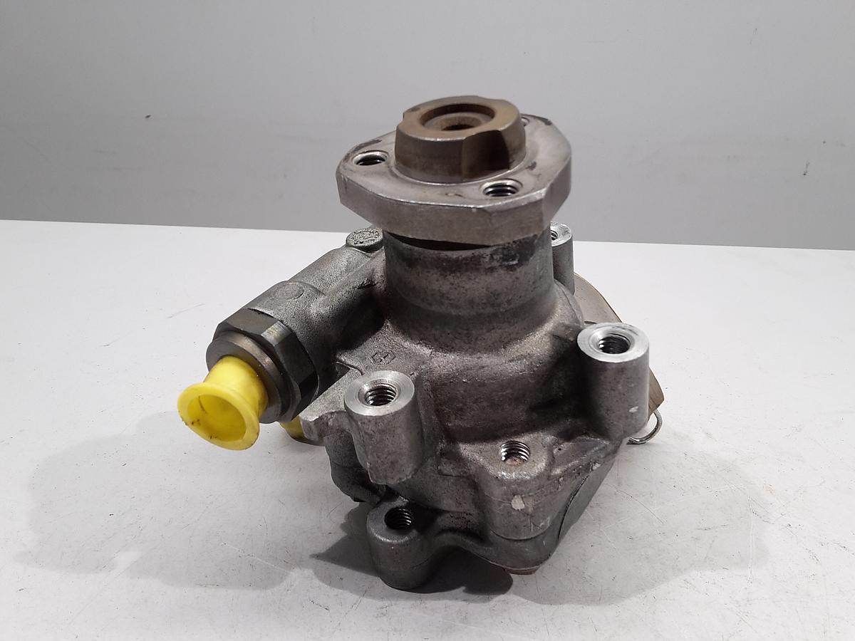 VW Golf IV 1J orig Servopumpe Hydraulikpumpe Bj 2000 1.4l 55KW