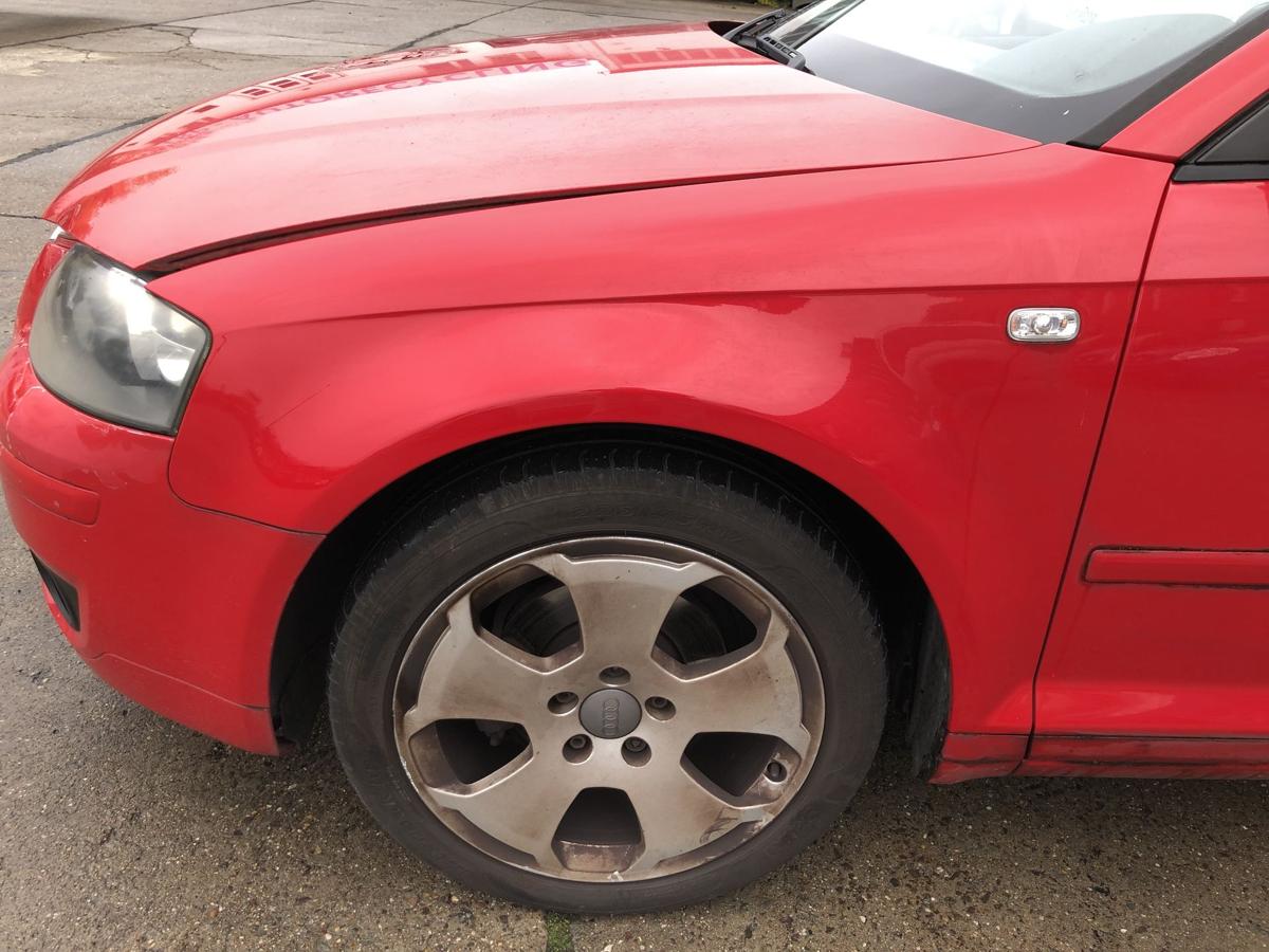 Audi A3 8PA Sportback Kotflügel vorn links Fender Seitenteil LY3J rot bis 2008