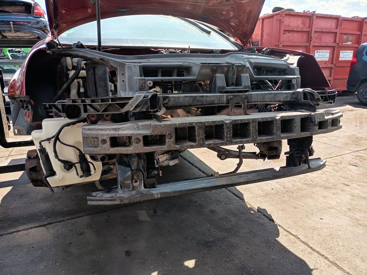 VW Golf V Limo orig Schlossträger Frontmaske Verkleidung Bj 2004