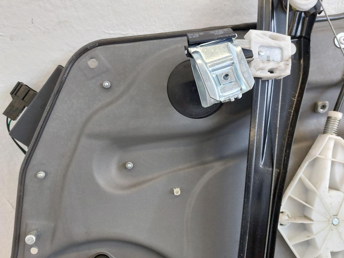 Mercedes A Klasse W169 Fensterheber vorn links Motor und Hebermechanik 5 t&uuml;rer