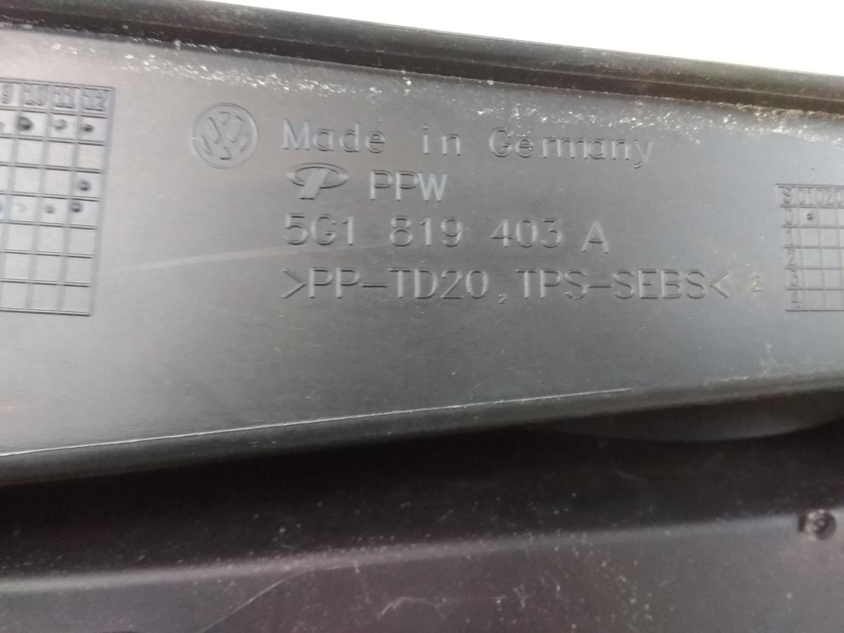 VW Golf 7 Facelift original Plastikabdeckung Windlauf 2-teilig BJ2017