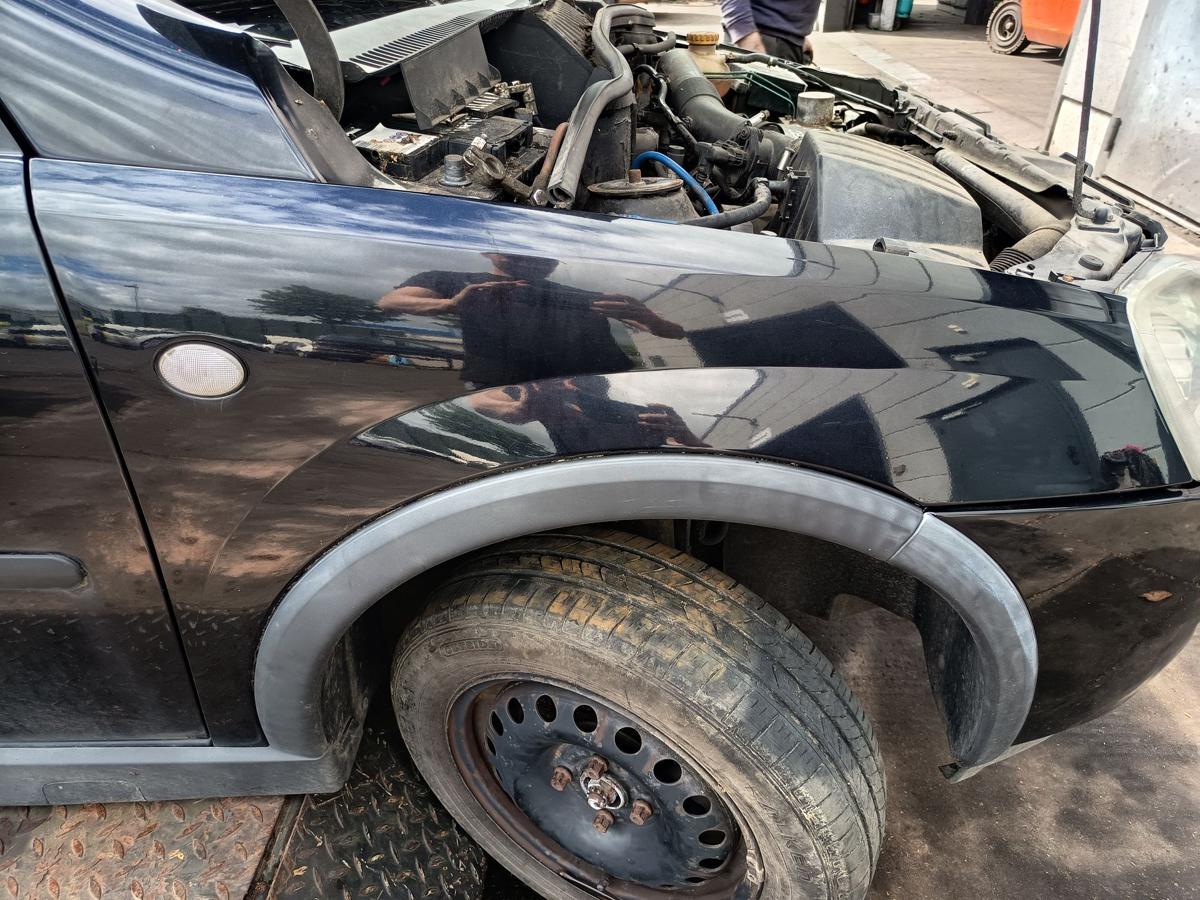 Opel Corsa C original Kotfl&uuml;gel rechts Seitenteil Z20R Saphirschwarz Bj 2003